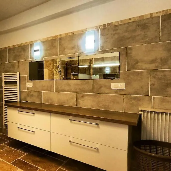 Charmant Rez De Villa Climatise Renove, 90M2 Avec Parking Cassis