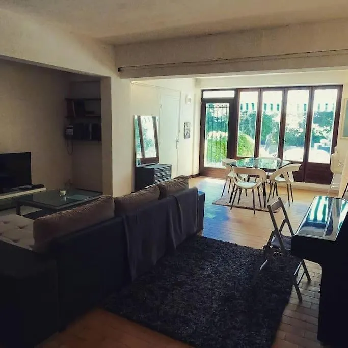 Appartement Charmant Rez De Villa Climatise Renove, 90M2 Avec Parking Cassis