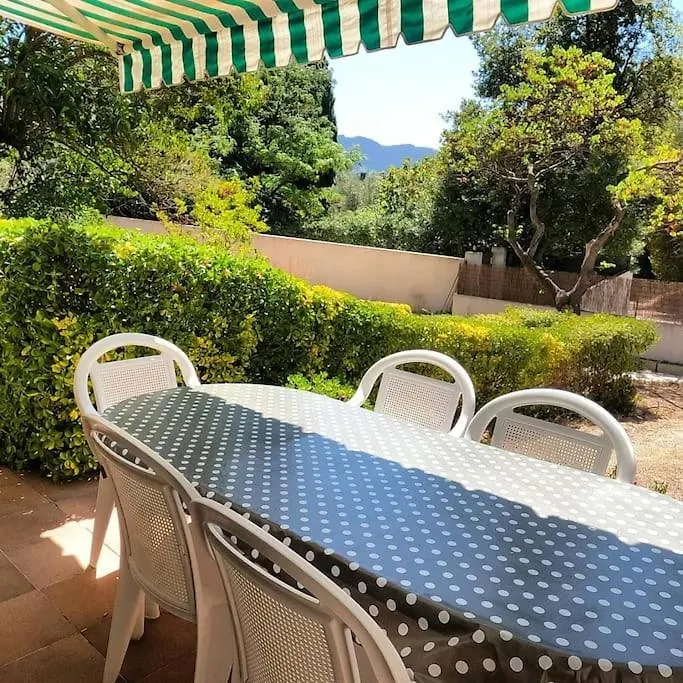 Charmant Rez De Villa Climatise Renove, 90M2 Avec Parking Cassis Appartement