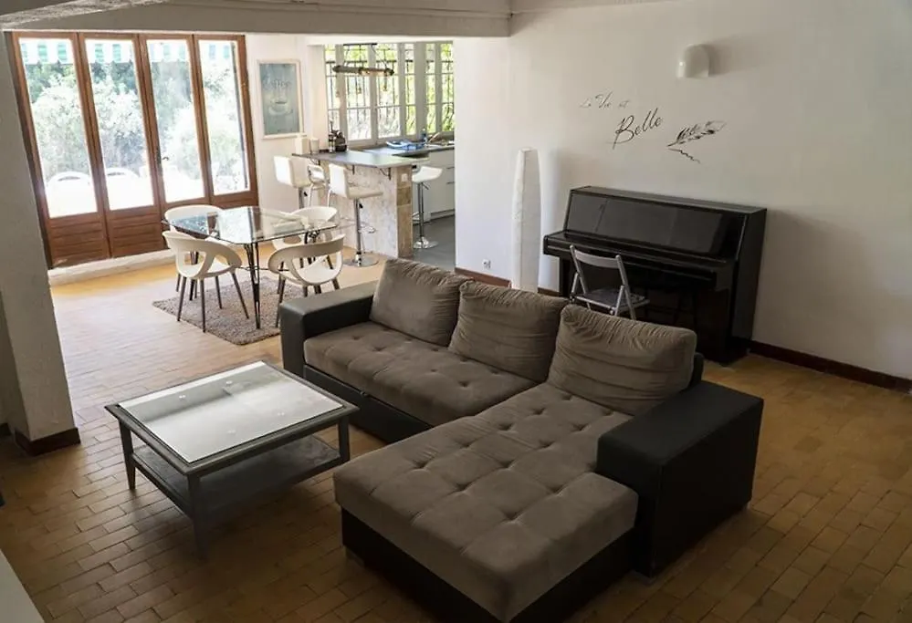Charmant Rez De Villa Climatise Renove, 90M2 Avec Parking Cassis Appartement